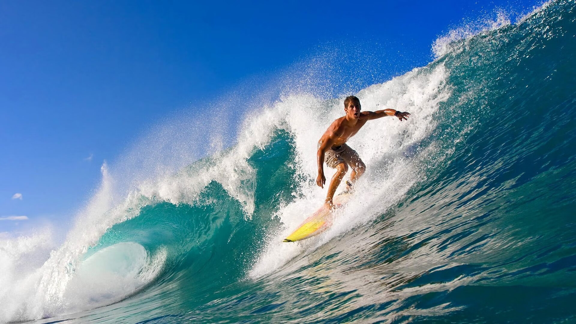 巴黎力克那不勒斯：实力碾压取得胜利，巴黎克利翁酒店